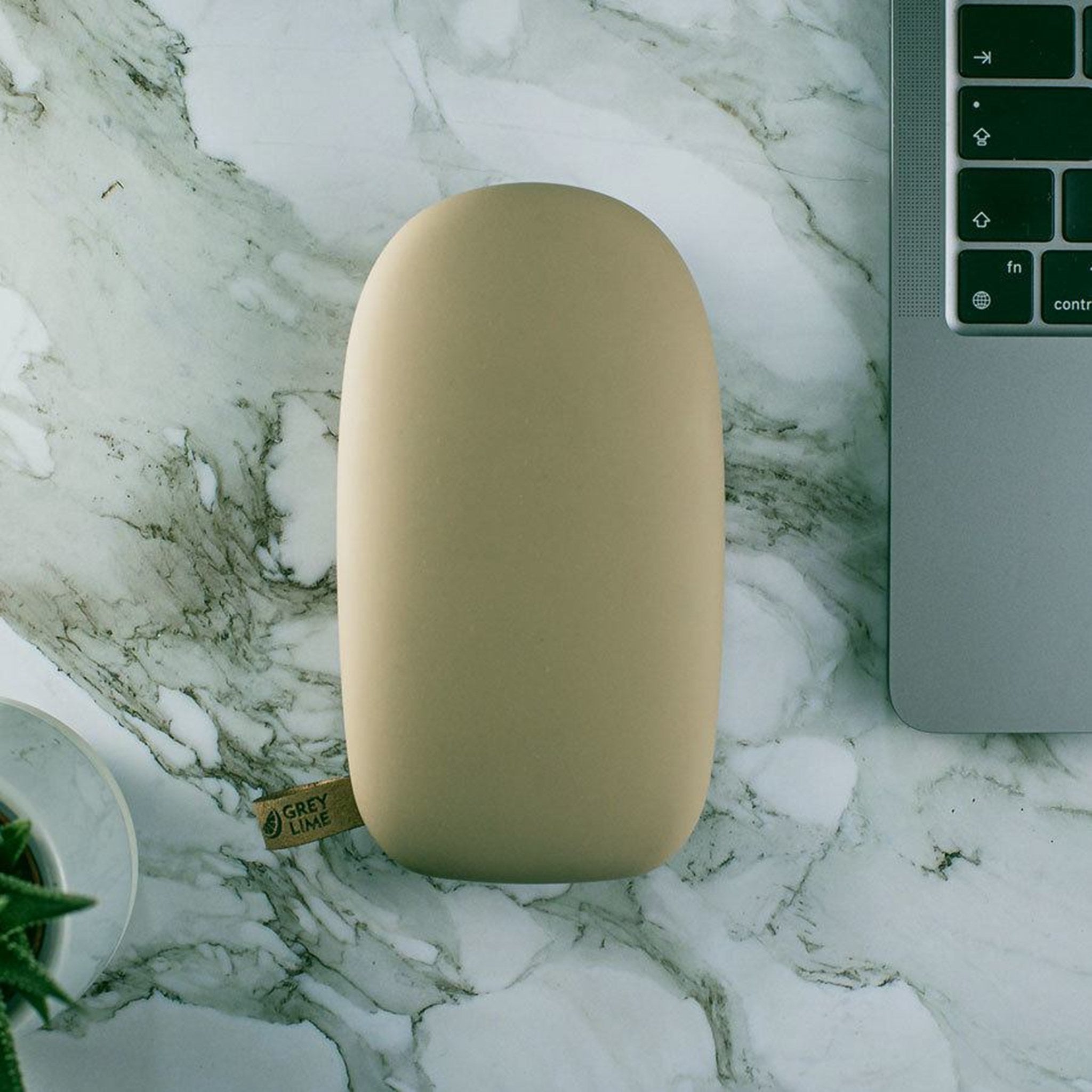 P107102-GreyLime-Power-Stone-ll-20000-mAh-USB-C-USB-A-Beige_07.jpg