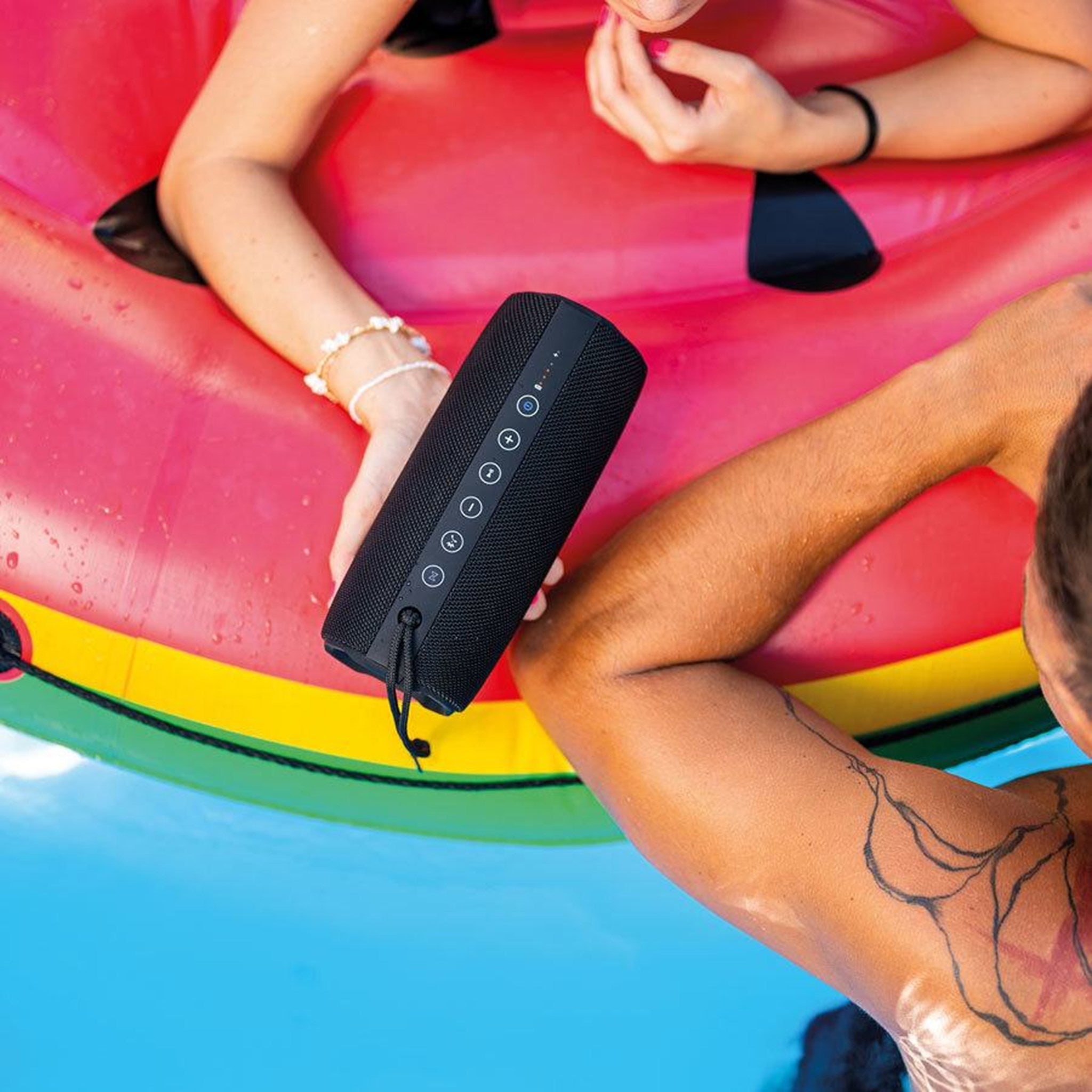 raze-3-titan_Niceboy-RAZE-3-Titan-50W-Waterproof-Radio-Bluetooth-Speaker_05.jpg